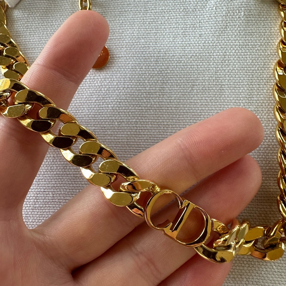 Dior Gold Choker - Picture 3 of 7